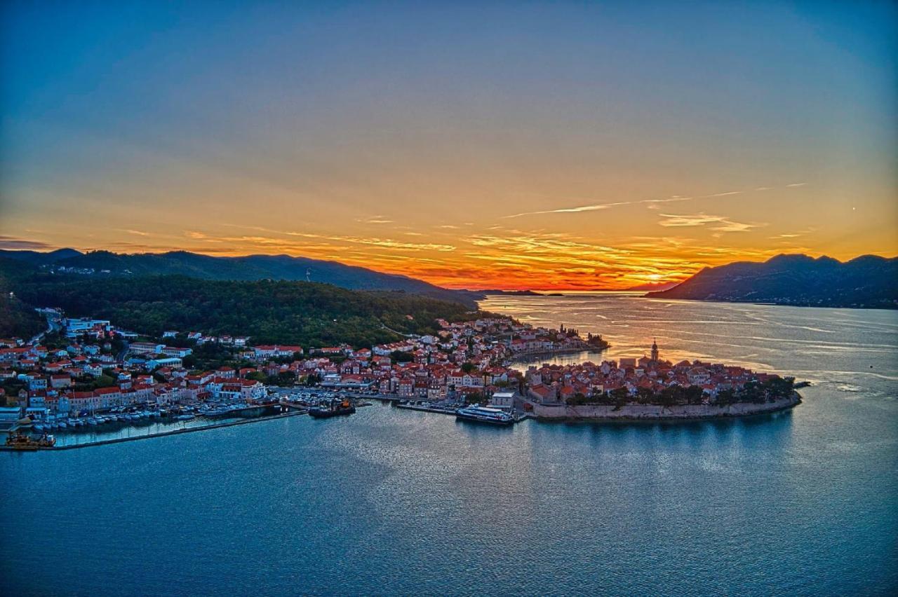 Guest House Jungher Korcula Town Exterior photo